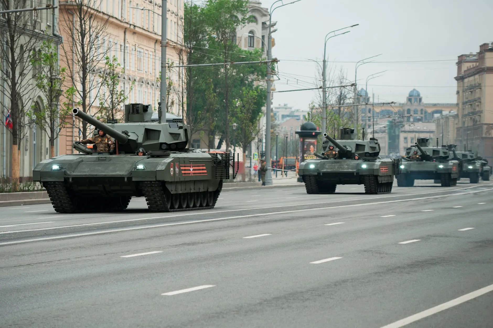 Le T-14 Armata lors d’une répétition du défilé du Jour de la Victoire à Moscou, le 6 mai 2018. Photo : Dmitriy Fomin. Licence : CC BY 2.0 (image redimensionnée). Source : Wikimedia Commons