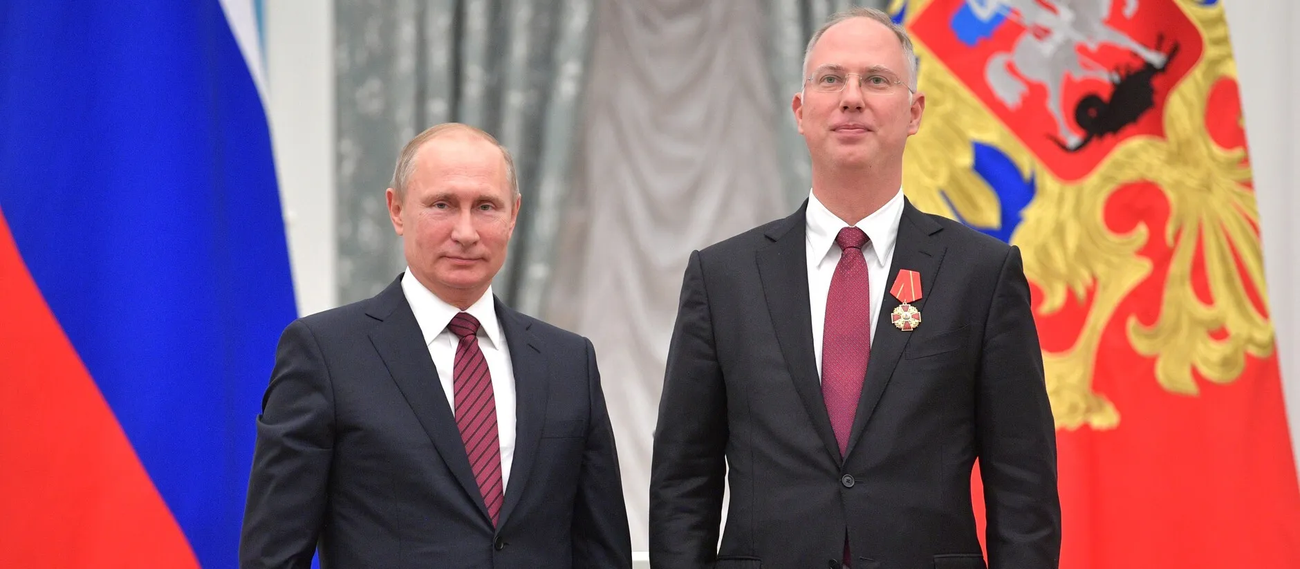 Putin awards Kirill Dmitriev the Order of Alexander Nevsky, Kremlin, November 2017. Photo: kremlin.ru, CC BY 4.0
